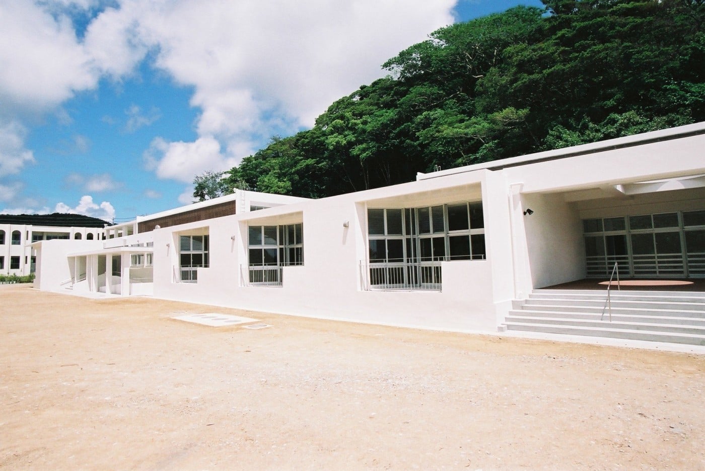 有銘幼稚園園舎･小学校･中学校校舎-3